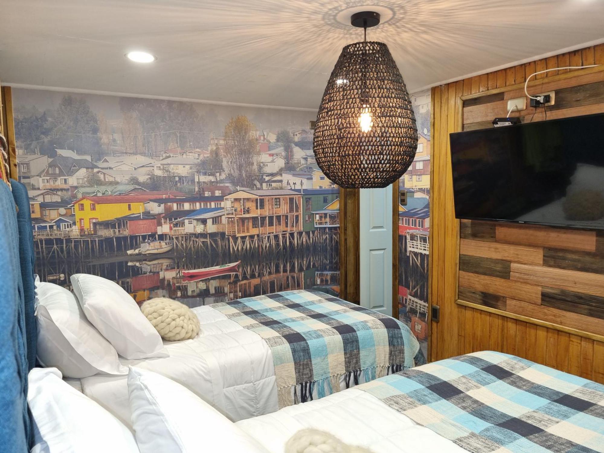 Hotel Boutique Tierra De Islas Chiloe Castro Exterior photo
