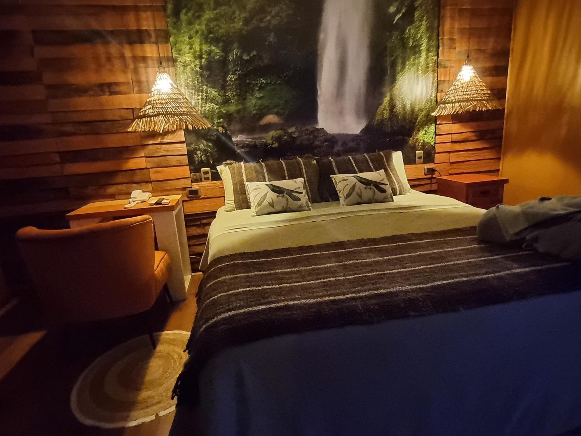 Hotel Boutique Tierra De Islas Chiloe Castro Exterior photo